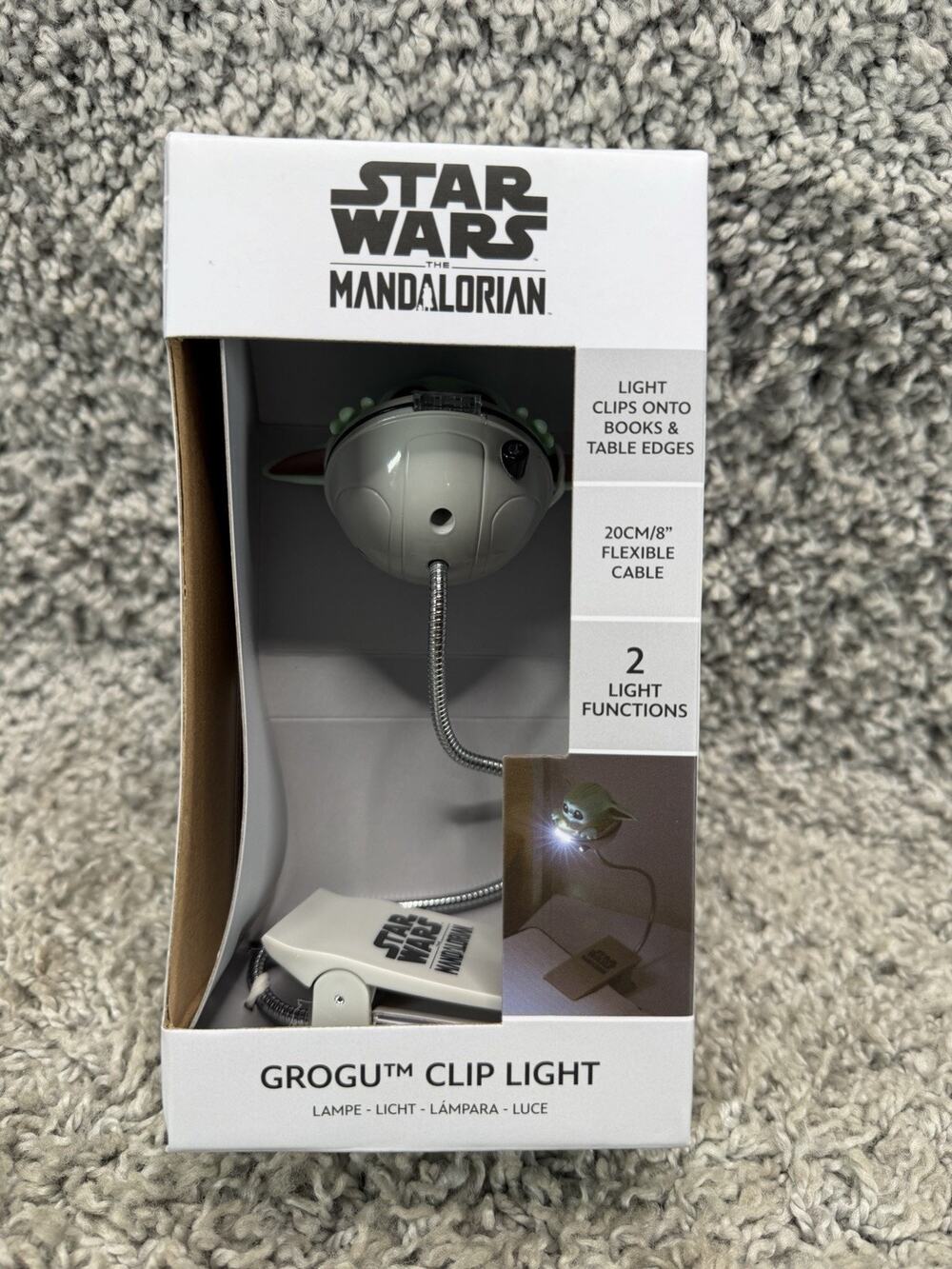 Disney Star Wars Mandalorian Grogu Figural Clip Book Light New In Box